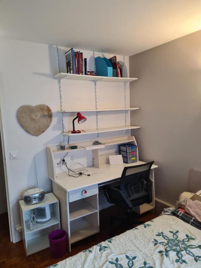 Chambre De 11 M2 Avec Balcon Paris Bagian luar foto